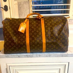 Louis Vuitton Keepall 55 in Monogram Canvas and Vachetta Leather